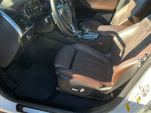 Used 2019 BMW X3 sDrive30i w/ Premium Package image 13