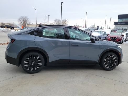 New 2026 Nissan Leaf Platinum+ image 6