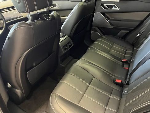 Used 2020 Land Rover Range Rover Velar S AWD/4WD image 24