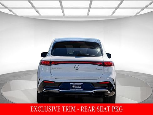 Used 2023 Mercedes-Benz EQS 580 4MATIC SUV image 4
