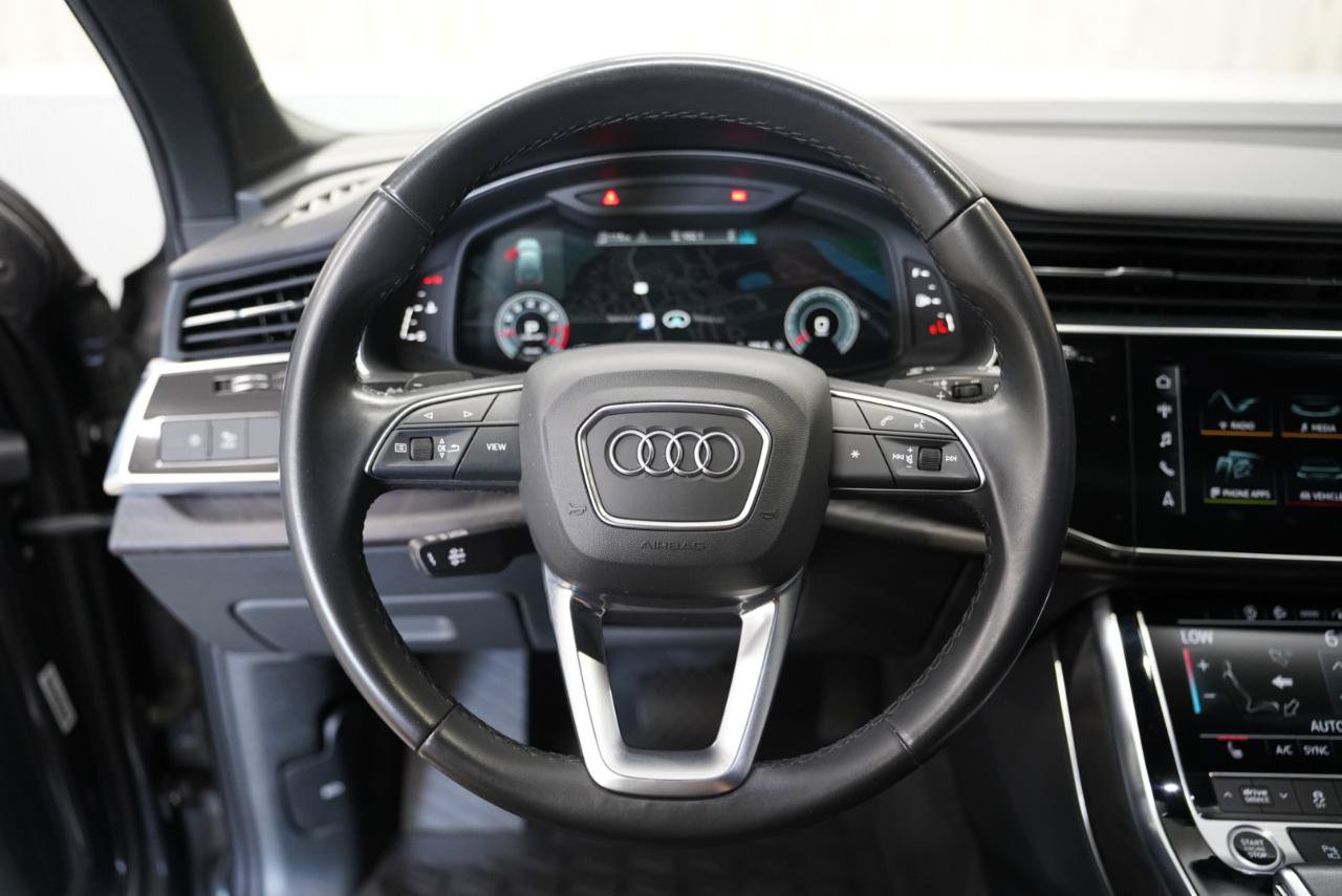 Used 2021 Audi Q7 2.0T Premium Plus w/ Premium Plus Package AWD/4WD image 12