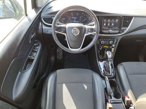 Used 2022 Buick Encore Preferred w/ Safety Package image 8