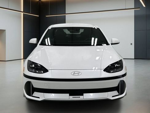 Certified 2024 Hyundai Ioniq 6 SEL AWD/4WD image 10