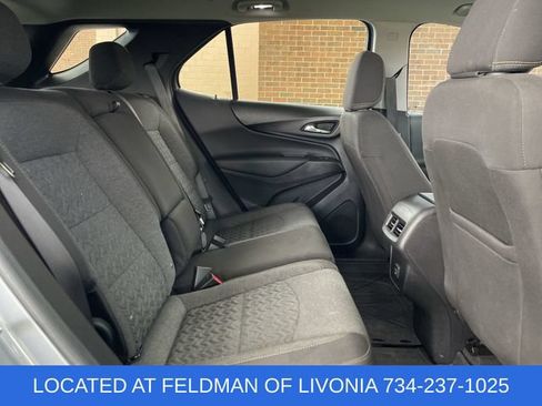 Used 2023 Chevrolet Equinox LT FWD image 25
