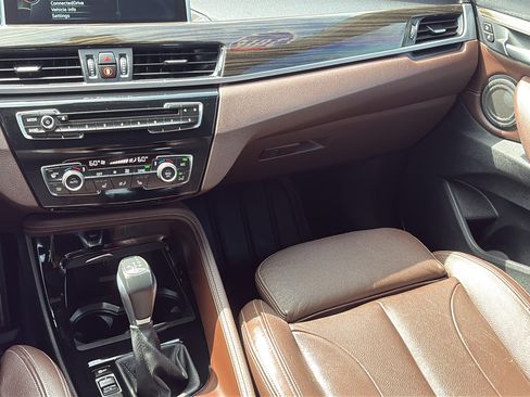 Used 2016 BMW X1 xDrive28i AWD/4WD image 11