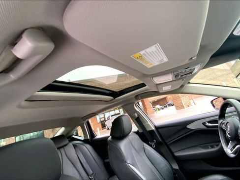 Used 2025 Acura TLX w/ Technology Package image 13