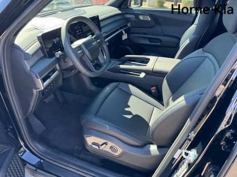 New 2027 Kia Telluride S image 9