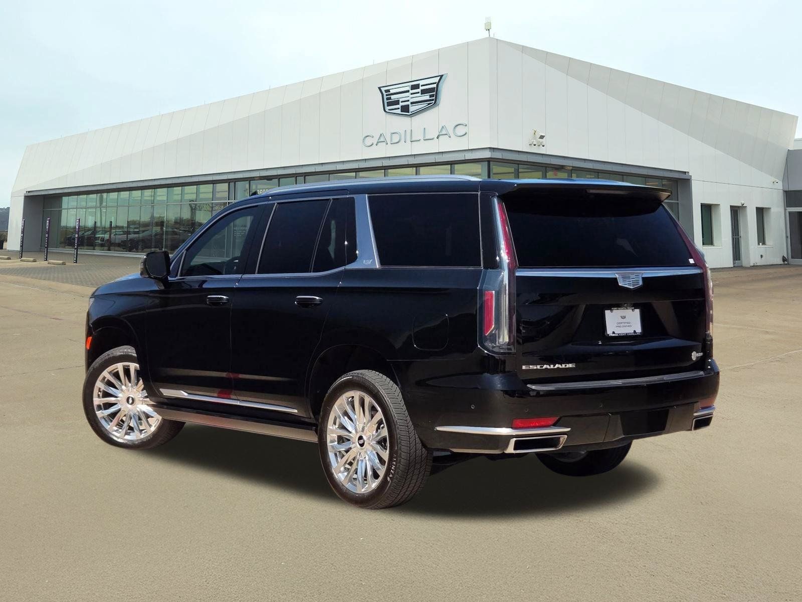 Certified 2024 Cadillac Escalade Premium Luxury w/ Performance Package AWD/4WD image 4