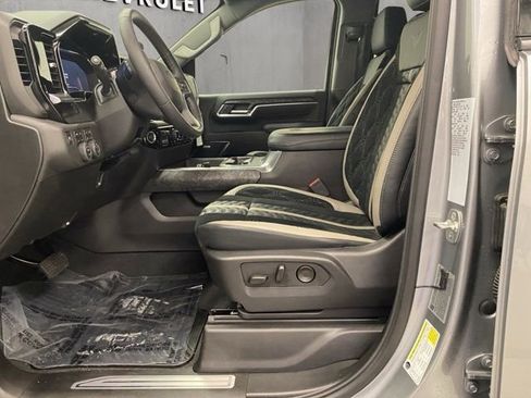 New 2025 Chevrolet Silverado 2500 LTZ w/ LTZ Plus Package image 27