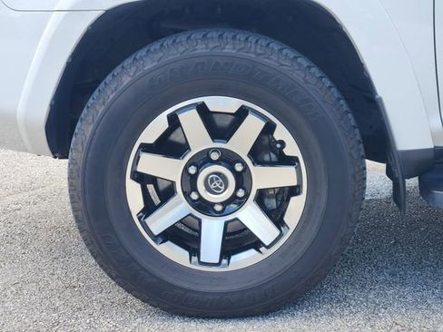 Used 2023 Toyota 4Runner TRD Off-Road image 7