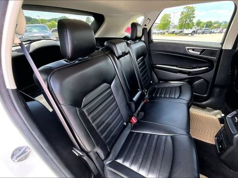 Used 2020 Ford Edge SEL FWD image 20