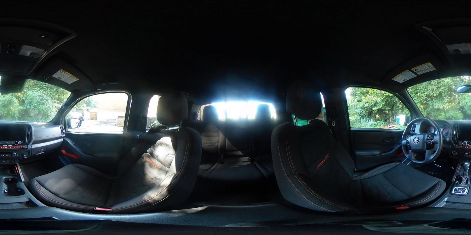 Used 2026 Nissan Frontier PRO-4X AWD/4WD image 45