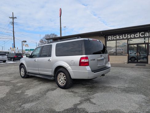 Used 2011 Ford Expedition EL XLT image 7