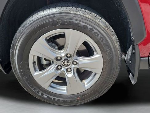 Certified 2024 Toyota RAV4 XLE w/ Convenience Package image 10