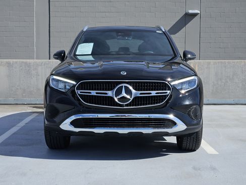 Certified 2025 Mercedes-Benz GLC 300 image 6