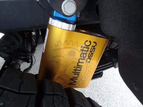 Used 2026 Chevrolet Colorado ZR2 w/ Technology Package image 48