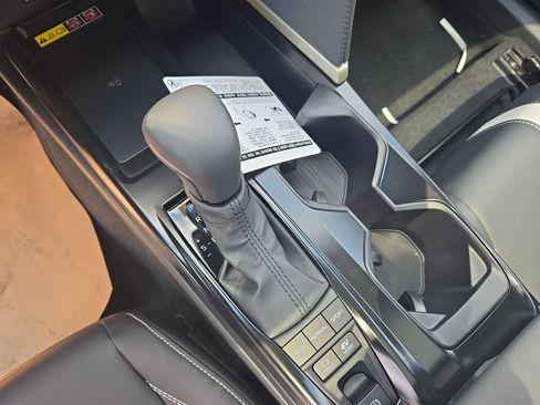 New 2026 Toyota Camry SE FWD image 23