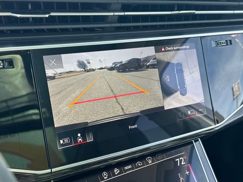 Used 2022 Audi Q7 3.0T Prestige image 24