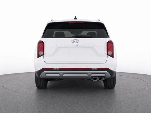 Used 2024 Hyundai Palisade SEL FWD image 3