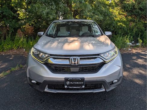 Used 2018 Honda CR-V EX image 2