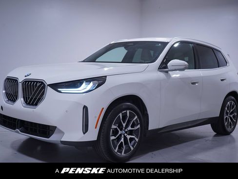 Used 2026 BMW X3 xDrive30i AWD/4WD image 1