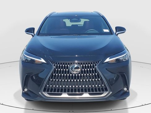 Used 2025 Lexus NX 250 FWD w/ Accessory Package (Z1) image 3