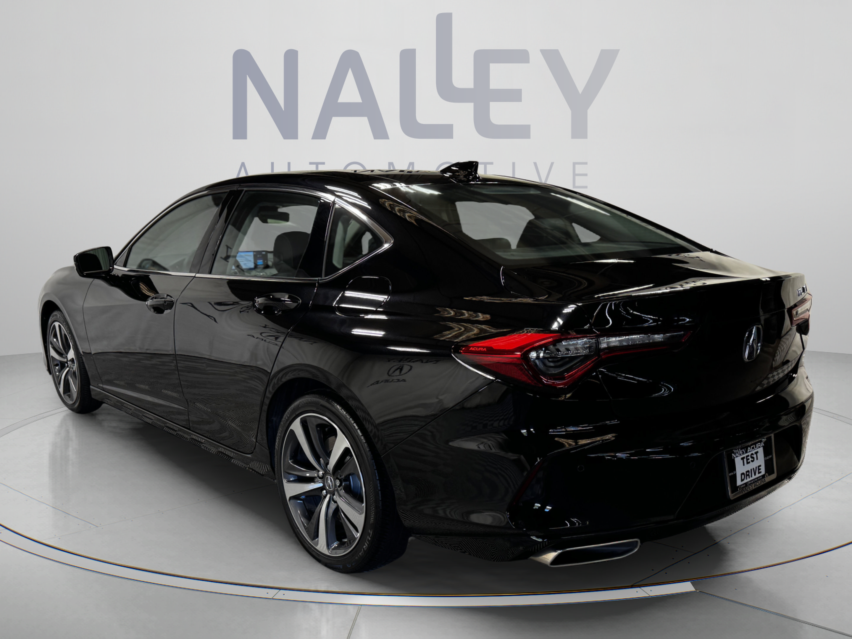 Used 2024 Acura TLX w/ Technology Package FWD image 3