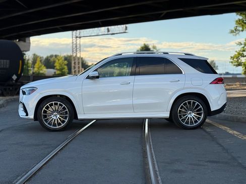Used 2026 Mercedes-Benz GLE 450e 4MATIC image 6