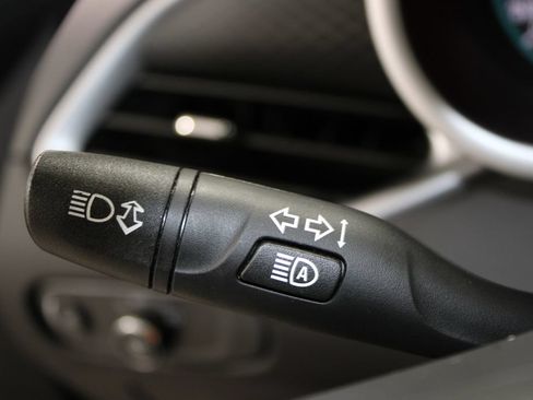 Used 2023 Chevrolet Malibu LT FWD image 40