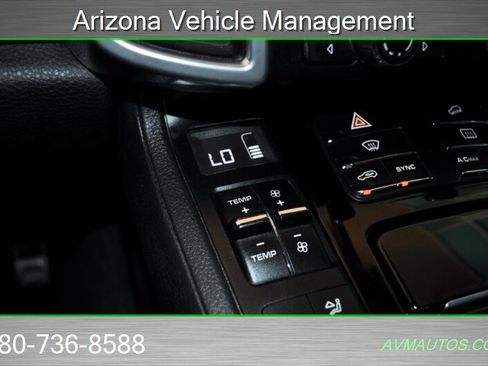 Used 2014 Porsche Cayenne S AWD/4WD image 31