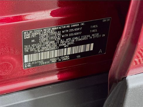 Used 2021 Toyota RAV4 XLE FWD image 30