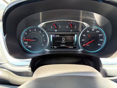 Used 2019 Chevrolet Traverse Premier w/ Driver Confidence II Package FWD image 30