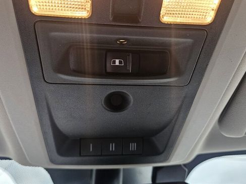 Used 2018 RAM 1500 Big Horn image 17