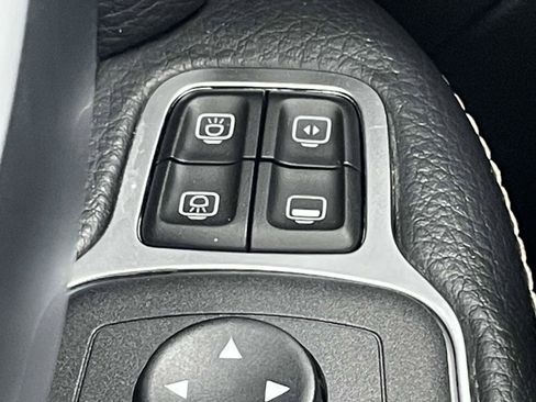 Used 2024 RAM 3500 Big Horn image 10