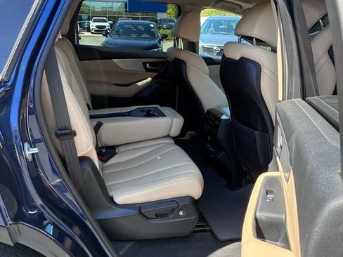 Used 2023 Acura MDX SH-AWD image 25