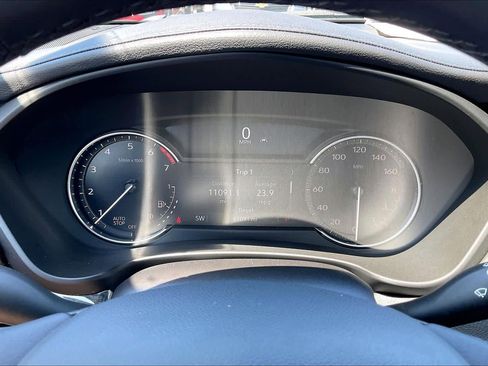Used 2023 Cadillac XT4 Premium Luxury w/ Enhanced Visibility Package FWD image 20