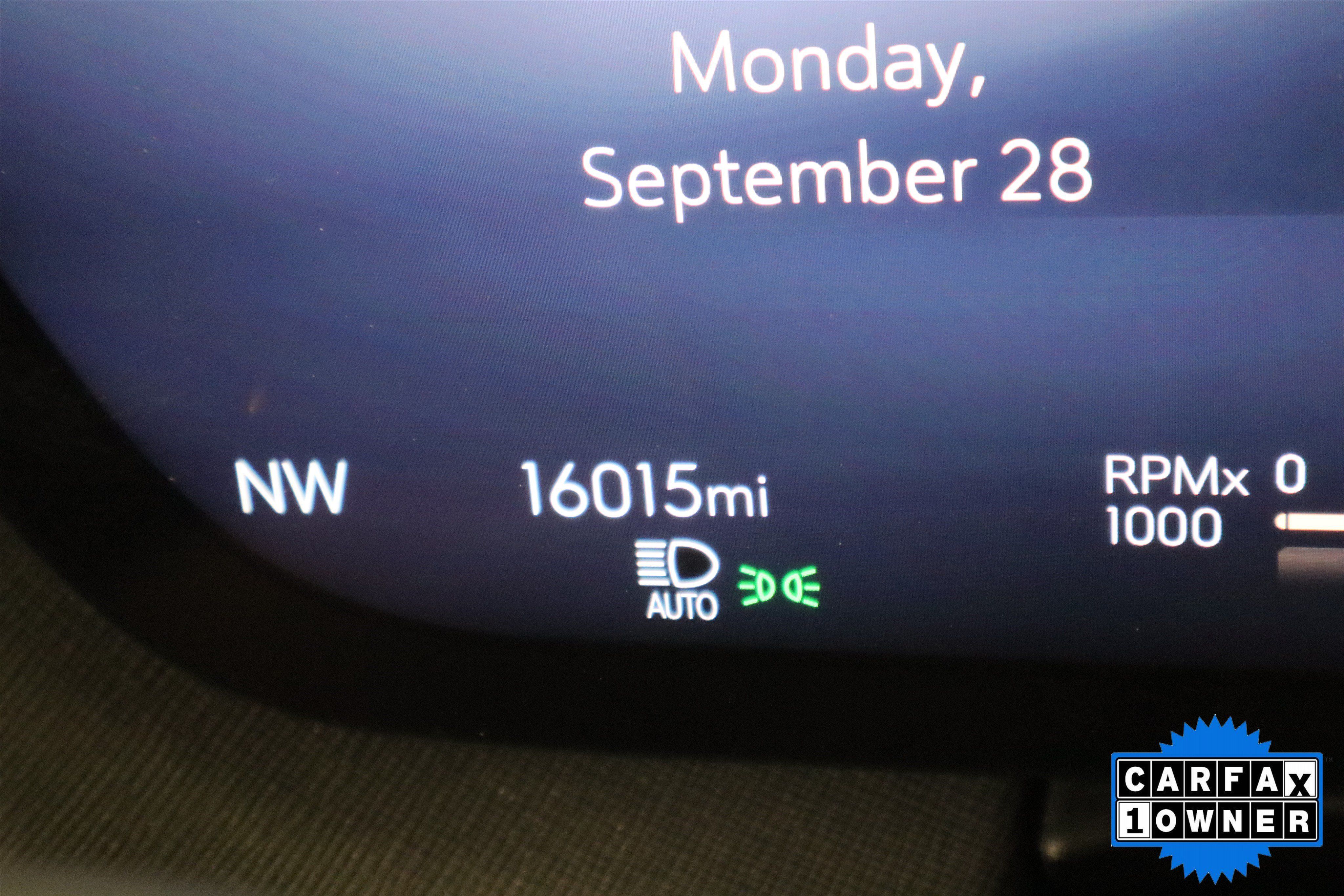 Used 2026 Buick Enclave Sport Touring FWD image 19