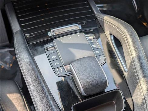 Used 2025 Mercedes-Benz GLE 350 4MATIC image 13