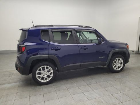 Used 2019 Jeep Renegade Latitude w/ Cold Weather Group image 10