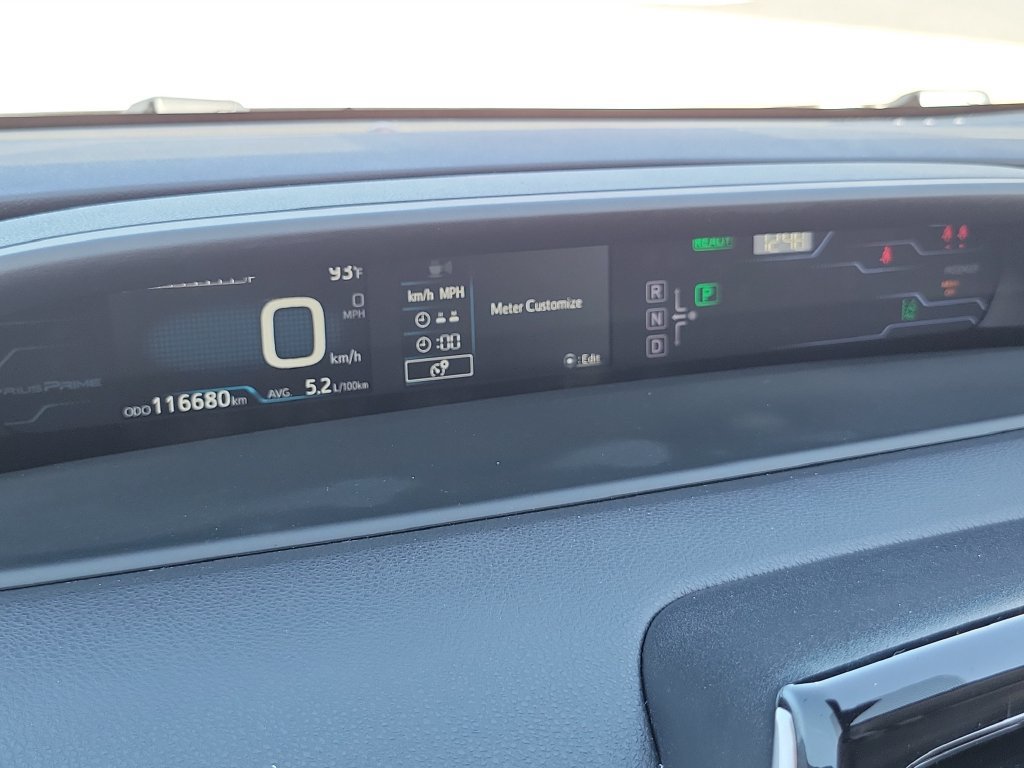 Used 2017 Toyota Prius Prime Plus w/ Preferred Accessory Package FWD image 7