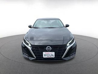 Used 2025 Nissan Altima 2.5 SV FWD video 2