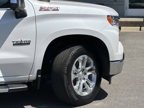 Used 2025 Chevrolet Silverado 1500 LTZ w/ LTZ Premium Texas Edition AWD/4WD image 5
