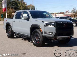 New 2026 Nissan Frontier PRO-4X w/ Pro-4x Convenience Package video 1