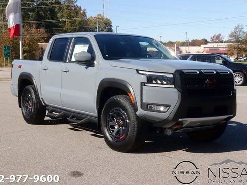 New 2026 Nissan Frontier PRO-4X w/ Pro-4x Convenience Package image 1