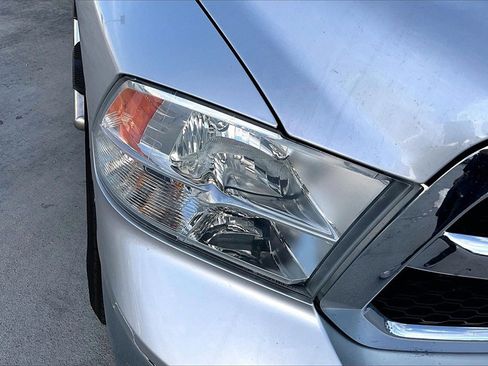 Certified 2017 RAM 1500 Classic SLT image 31