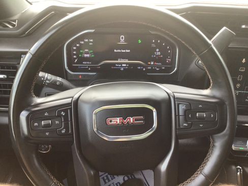 Used 2024 GMC Sierra 3500 AT4 w/ AT4 Preferred Package AWD/4WD image 18