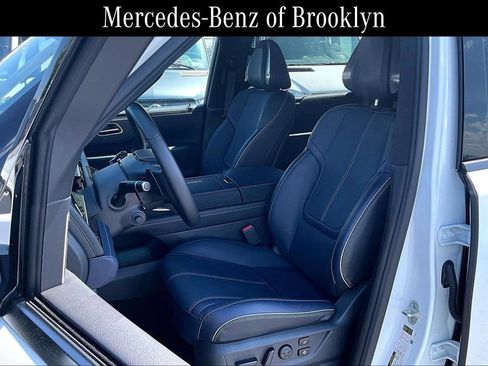 Used 2026 INFINITI QX80 4WD w/ Sport Exterior Package image 7