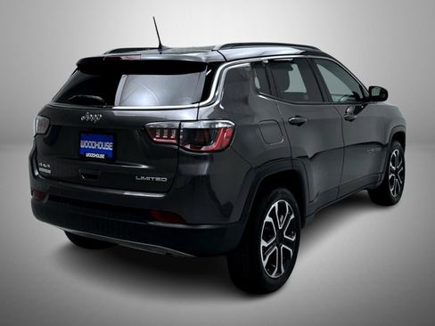 Used 2024 Jeep Compass Limited AWD/4WD image 5