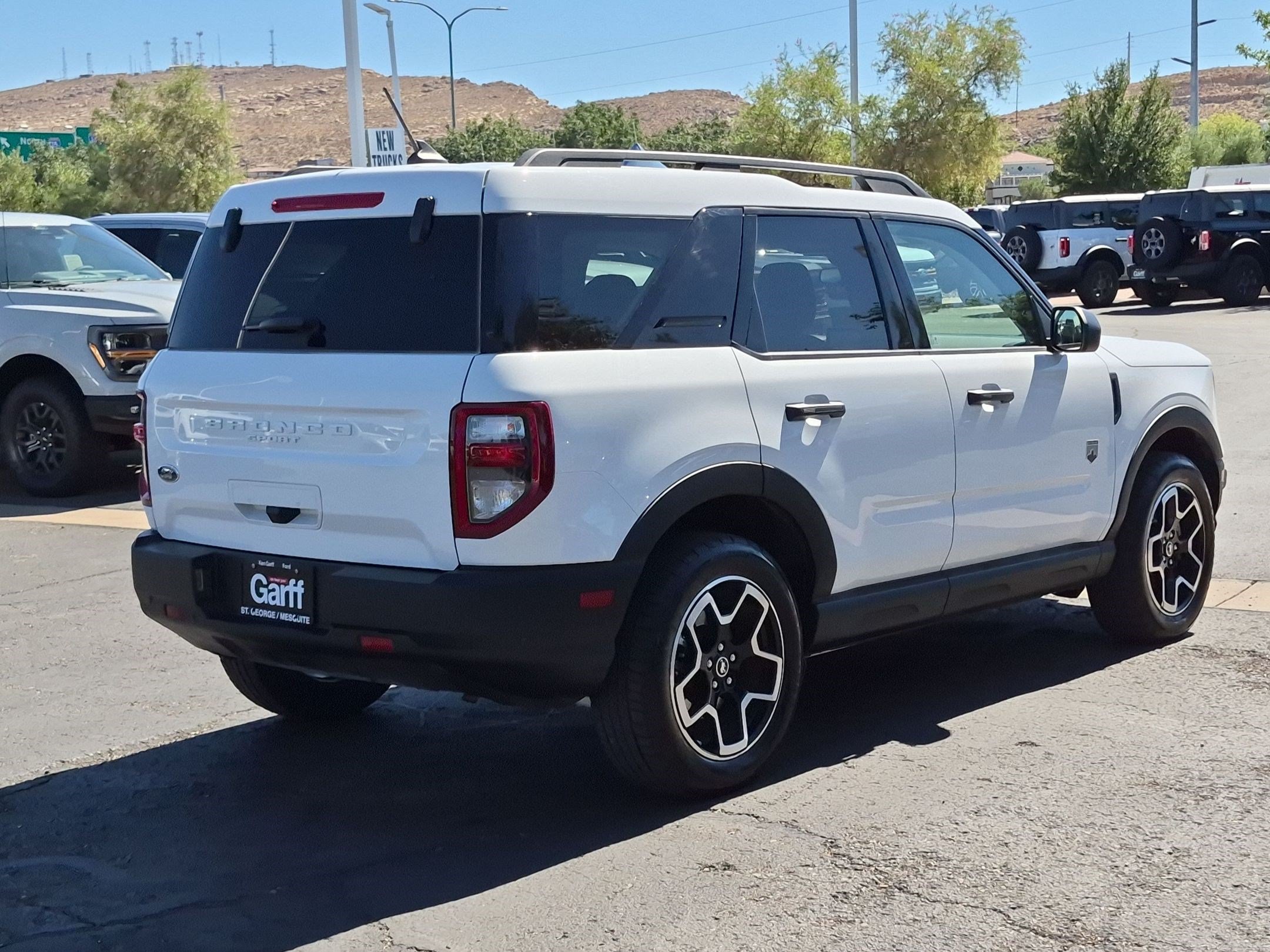 Used 2023 Ford Bronco Sport Big Bend w/ Convenience Package AWD/4WD image 3