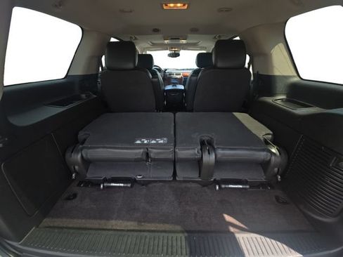 Used 2014 Chevrolet Tahoe LTZ AWD/4WD image 13
